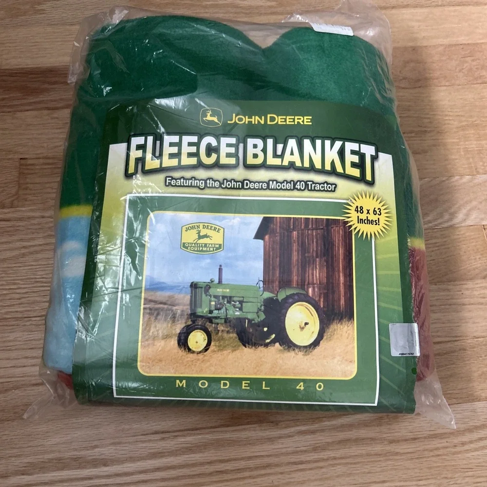 Vintage John Deere Fleece Throw Blanket 49x70 Tractor Model 40 Farming